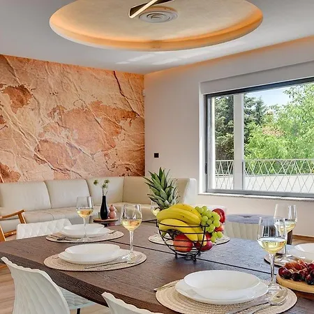 Holiday home Helios *