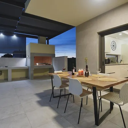 Holiday home Helios